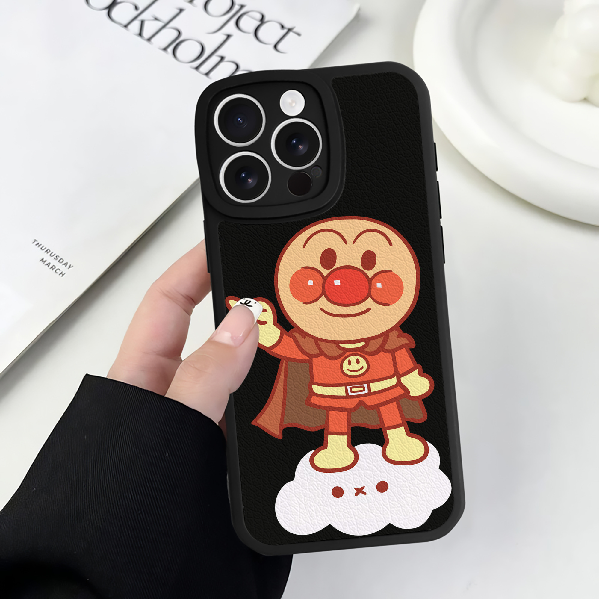 （画像用） アンパンマン Anpanman 【iPhone 16シリーズ対応】シリコンスマホケース（レザー調） 材質：シリコン